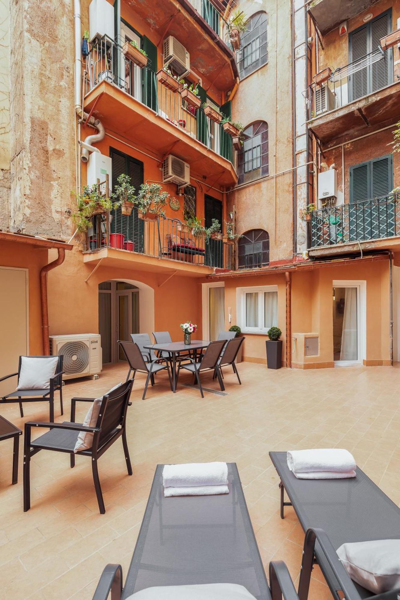 Leopardo Boutique Apartment In Trastevere โรม ภายนอก รูปภาพ