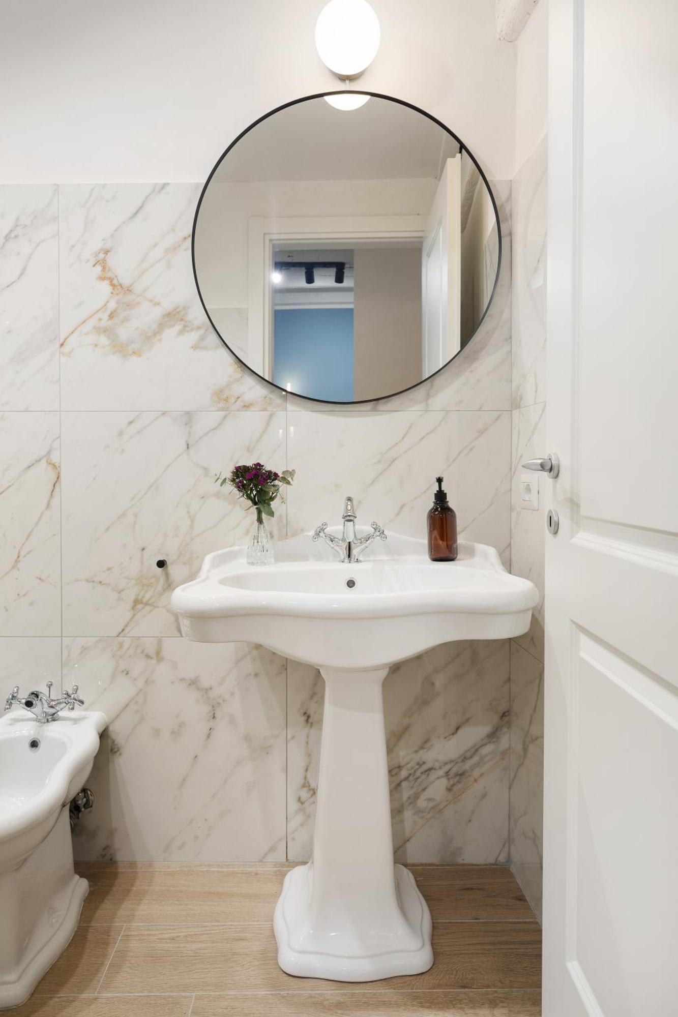 Leopardo Boutique Apartment In Trastevere โรม ภายนอก รูปภาพ