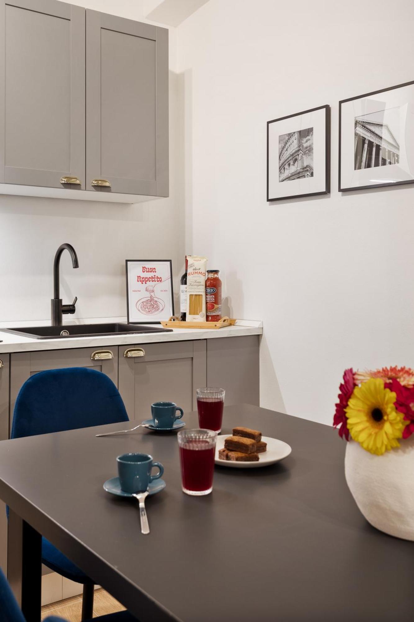 Leopardo Boutique Apartment In Trastevere โรม ภายนอก รูปภาพ